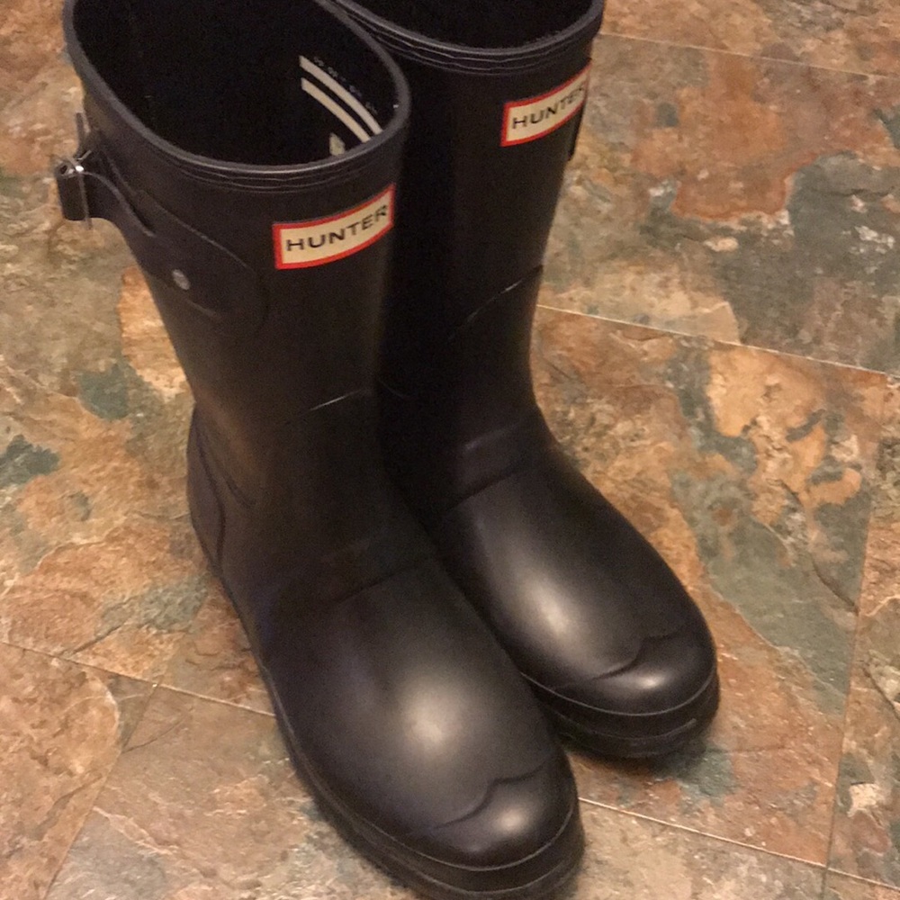 Hunter Mid Calf Boots Size 9